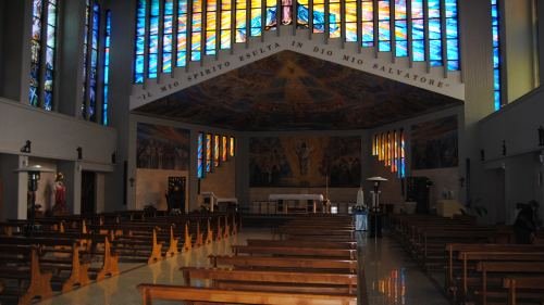 Modonna_delle_Grazie__interno_picnik