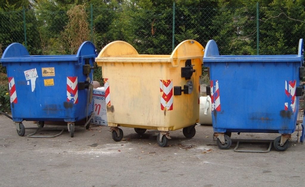 cassonetti vuoti